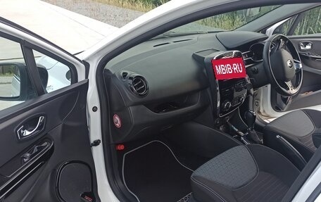 Renault Clio IV рестайлинг, 2015 год, 870 000 рублей, 5 фотография