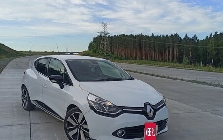 Renault Clio IV рестайлинг, 2015 год, 870 000 рублей, 10 фотография