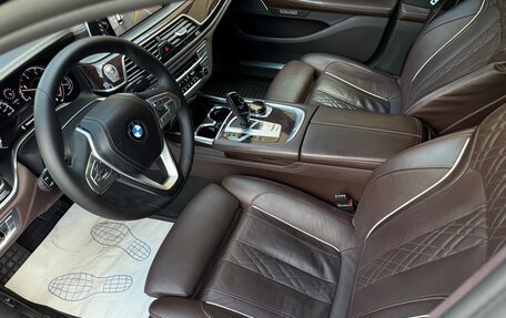 BMW 7 серия, 2016 год, 4 800 000 рублей, 11 фотография