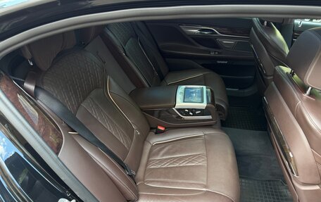 BMW 7 серия, 2016 год, 4 800 000 рублей, 37 фотография