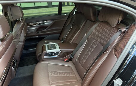 BMW 7 серия, 2016 год, 4 800 000 рублей, 36 фотография