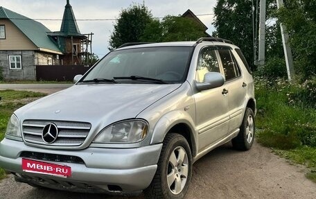 Mercedes-Benz M-Класс, 1998 год, 360 000 рублей, 3 фотография