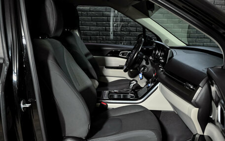KIA Carnival, 2021 год, 4 000 000 рублей, 12 фотография