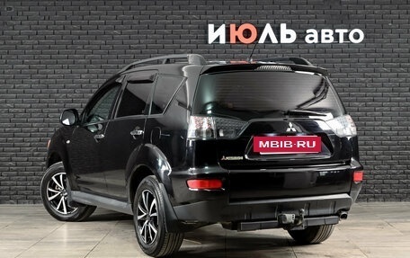 Mitsubishi Outlander III рестайлинг 3, 2009 год, 980 000 рублей, 8 фотография