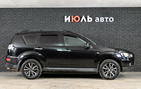 Mitsubishi Outlander III рестайлинг 3, 2009 год, 980 000 рублей, 10 фотография
