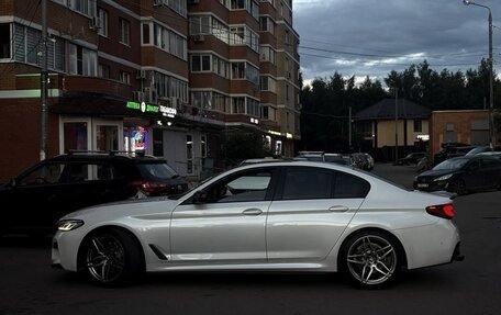 BMW 5 серия, 2021 год, 4 590 000 рублей, 4 фотография