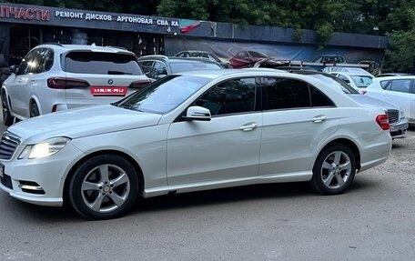 Mercedes-Benz E-Класс, 2012 год, 1 350 000 рублей, 1 фотография