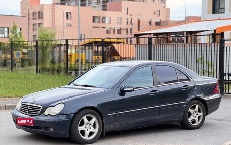 Mercedes-Benz C-Класс, 2003 год, 290 000 рублей, 1 фотография