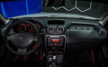 Renault Duster I рестайлинг, 2013 год, 890 000 рублей, 10 фотография