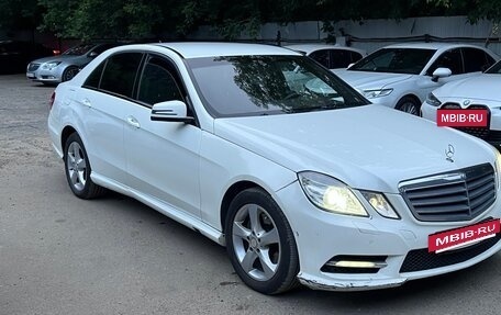 Mercedes-Benz E-Класс, 2012 год, 1 350 000 рублей, 15 фотография
