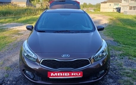 KIA cee'd III, 2012 год, 1 200 000 рублей, 13 фотография