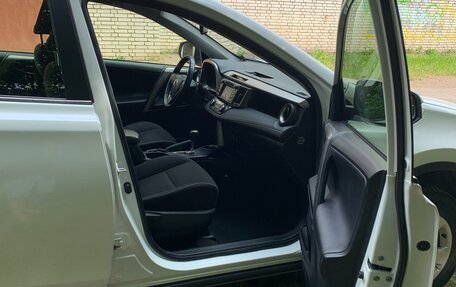 Toyota RAV4, 2014 год, 1 720 000 рублей, 10 фотография