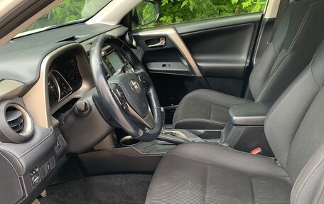 Toyota RAV4, 2014 год, 1 720 000 рублей, 15 фотография