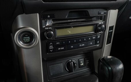 Toyota Land Cruiser Prado 150 рестайлинг 2, 2010 год, 3 249 000 рублей, 15 фотография