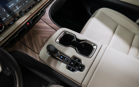 Lexus LM, 2026 год, 17 100 000 рублей, 14 фотография