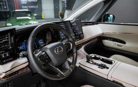 Lexus LM, 2026 год, 17 100 000 рублей, 11 фотография
