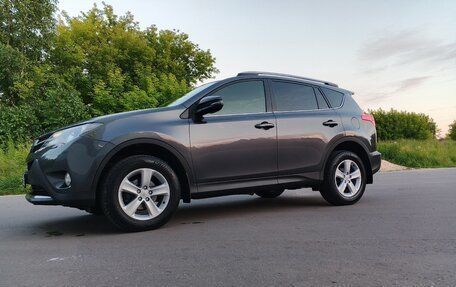 Toyota RAV4, 2013 год, 1 990 000 рублей, 1 фотография