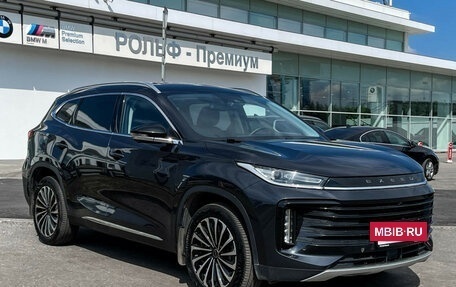 CheryExeed TXL, 2022 год, 2 097 000 рублей, 3 фотография