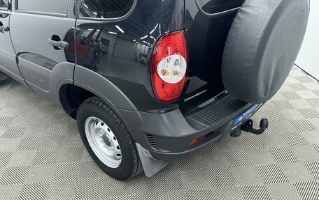 Chevrolet Niva I рестайлинг, 2018 год, 842 700 рублей, 8 фотография