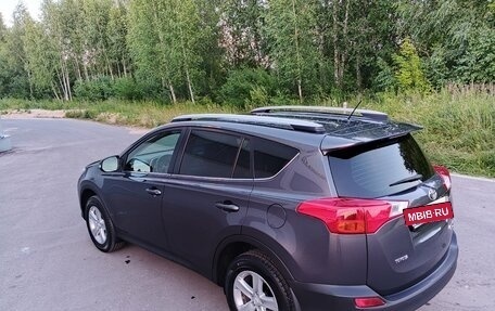 Toyota RAV4, 2013 год, 1 990 000 рублей, 5 фотография