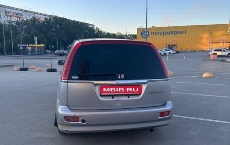 Honda Stream I рестайлинг, 2001 год, 230 000 рублей, 3 фотография