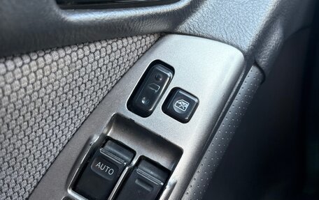 Pontiac Vibe II, 2004 год, 700 000 рублей, 22 фотография