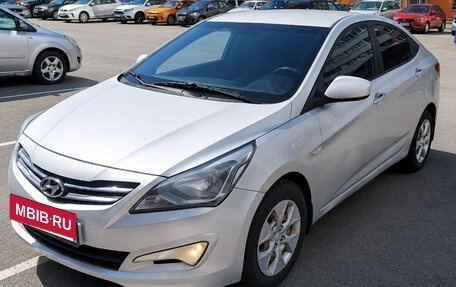 Hyundai Solaris II рестайлинг, 2016 год, 637 000 рублей, 2 фотография
