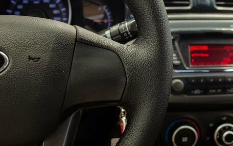 KIA Rio III рестайлинг, 2014 год, 935 000 рублей, 24 фотография