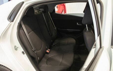 KIA Rio III рестайлинг, 2014 год, 935 000 рублей, 30 фотография
