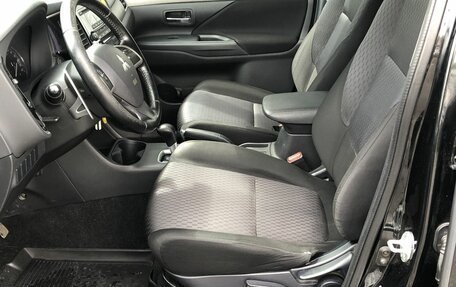 Mitsubishi Outlander III рестайлинг 3, 2014 год, 1 398 500 рублей, 9 фотография
