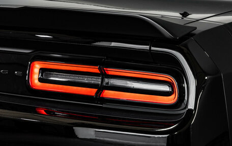 Dodge Challenger III рестайлинг 2, 2020 год, 3 685 000 рублей, 13 фотография