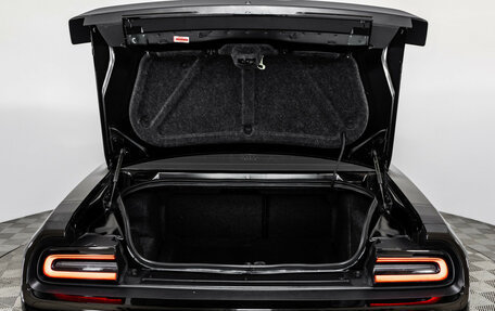 Dodge Challenger III рестайлинг 2, 2020 год, 3 685 000 рублей, 34 фотография