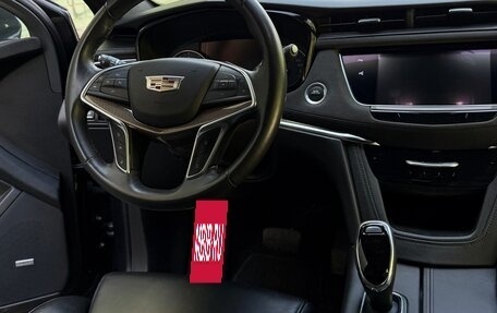 Cadillac XT5 I рестайлинг, 2017 год, 2 450 000 рублей, 16 фотография