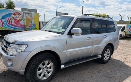 Mitsubishi Pajero IV, 2012 год, 1 850 000 рублей, 2 фотография
