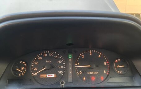 Toyota Carina, 2000 год, 595 000 рублей, 7 фотография
