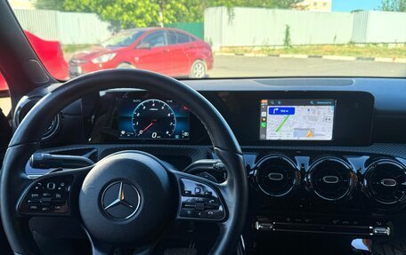 Mercedes-Benz A-Класс, 2019 год, 2 100 000 рублей, 9 фотография