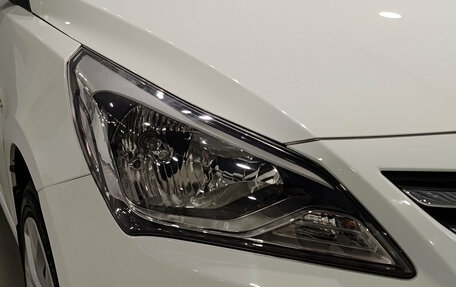 Hyundai Solaris II рестайлинг, 2016 год, 900 000 рублей, 21 фотография