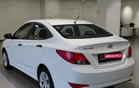 Hyundai Solaris II рестайлинг, 2016 год, 900 000 рублей, 8 фотография