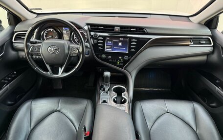 Toyota Camry, 2020 год, 2 699 000 рублей, 7 фотография