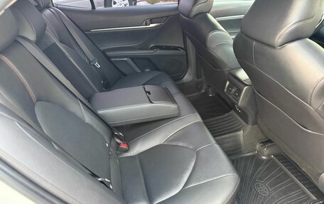 Toyota Camry, 2020 год, 2 699 000 рублей, 11 фотография