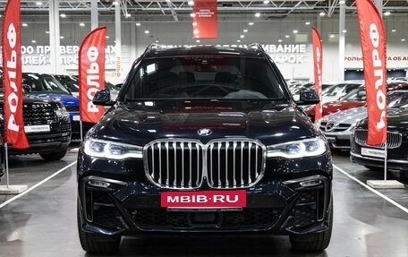 BMW X7, 2019 год, 7 000 000 рублей, 3 фотография