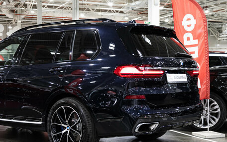 BMW X7, 2019 год, 7 000 000 рублей, 13 фотография