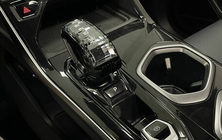 Geely Atlas, 2024 год, 3 000 000 рублей, 18 фотография