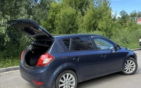 KIA cee'd I рестайлинг, 2010 год, 630 000 рублей, 3 фотография