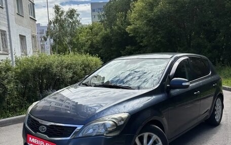 KIA cee'd I рестайлинг, 2010 год, 630 000 рублей, 6 фотография