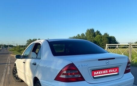 Mercedes-Benz C-Класс, 2003 год, 450 000 рублей, 9 фотография