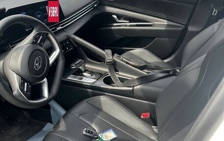 Hyundai Elantra, 2023 год, 2 225 000 рублей, 3 фотография