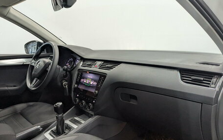 Skoda Octavia, 2017 год, 1 650 000 рублей, 11 фотография