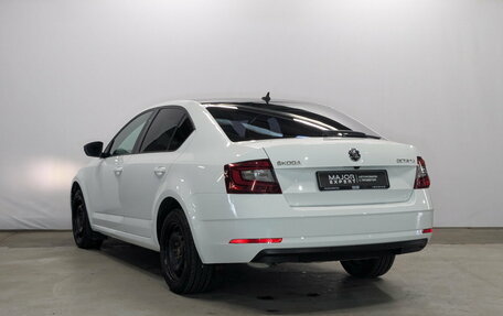 Skoda Octavia, 2017 год, 1 650 000 рублей, 7 фотография