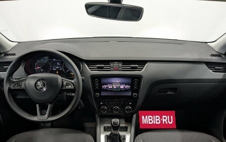 Skoda Octavia, 2017 год, 1 650 000 рублей, 14 фотография